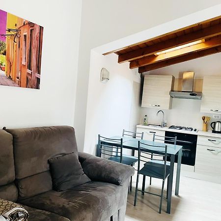 דירות מאלצ'סינה Casa Cico מראה חיצוני תמונה