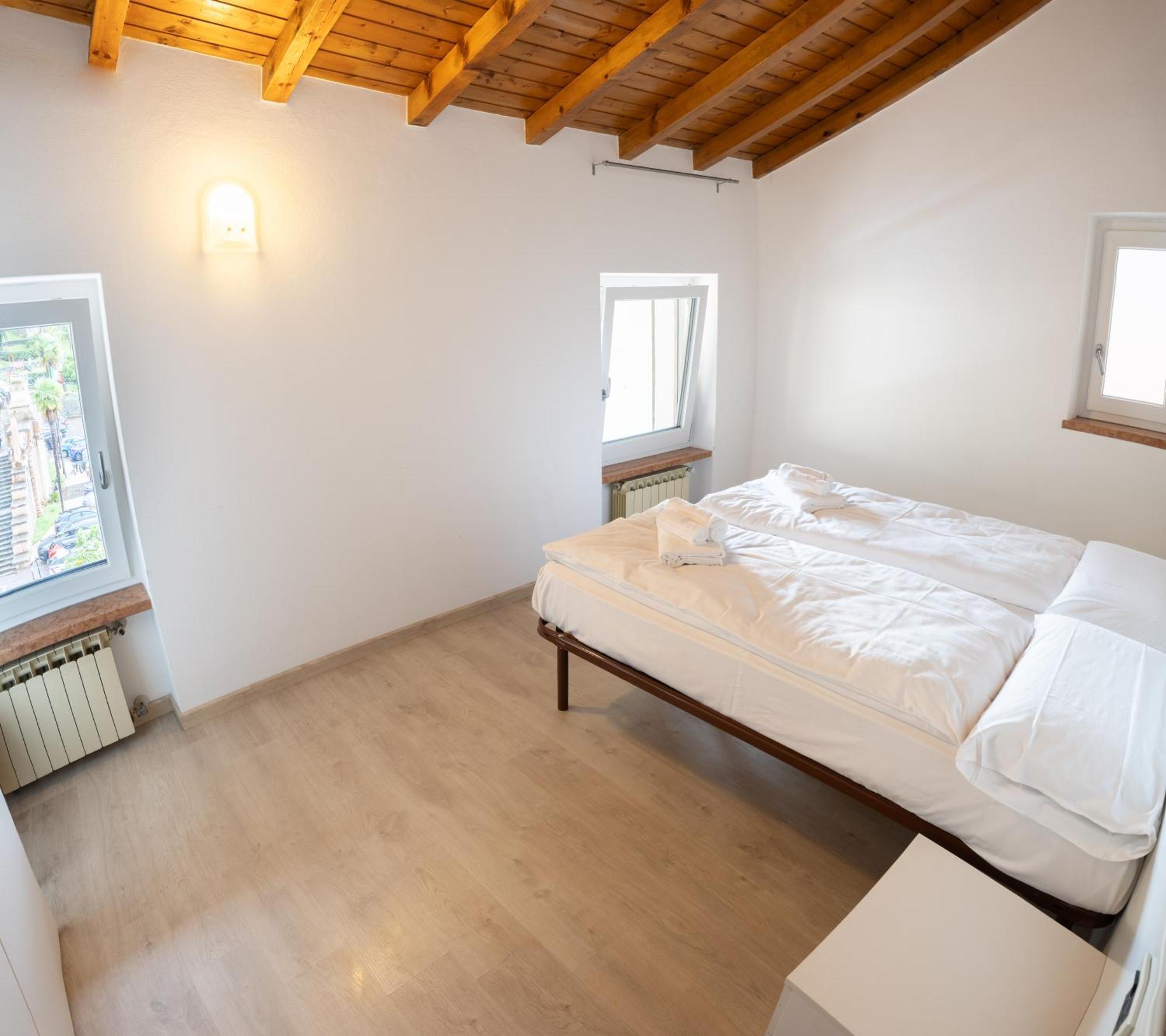 דירות מאלצ'סינה Casa Cico מראה חיצוני תמונה
